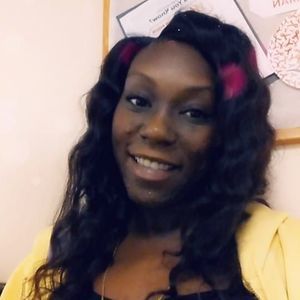 Meet your Posher, Jackie